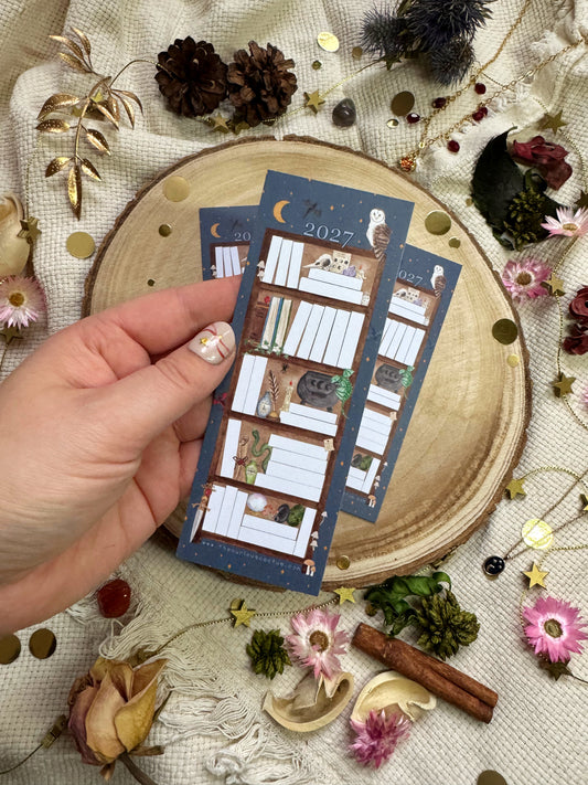 2027 - Fantasy 50 Book Reading Tracker Bookmark