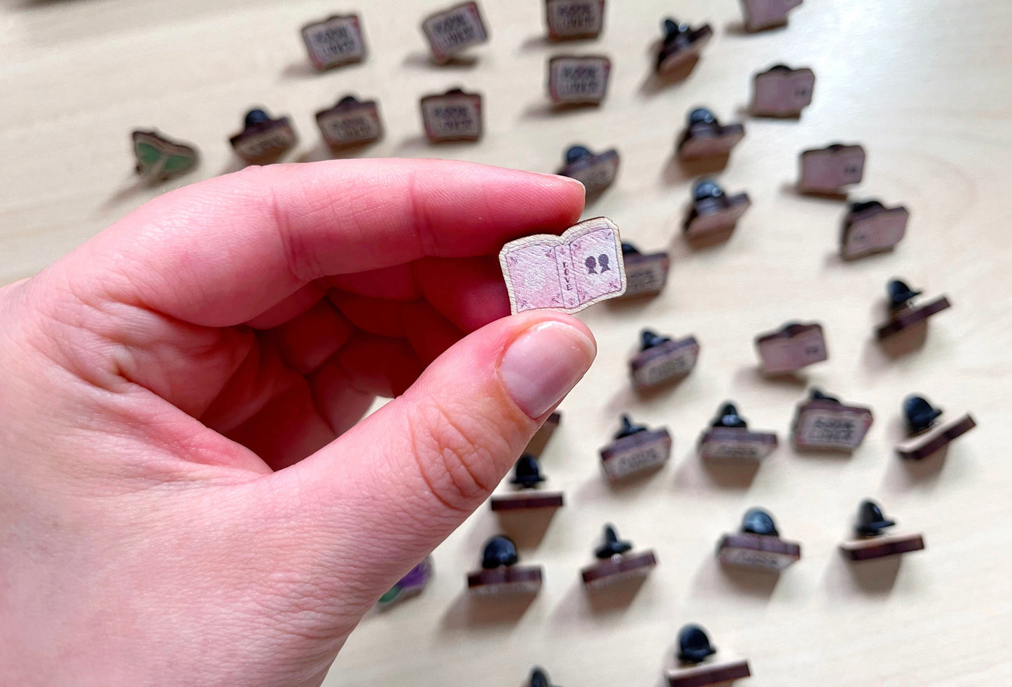 SECONDS Mini Pins