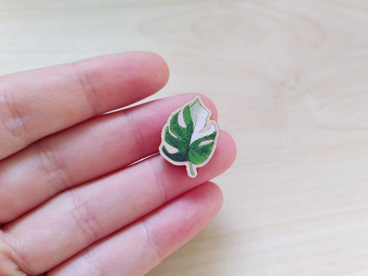 Monstera Leaf Mini Pin