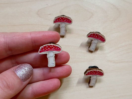Toadstool Mini Pin