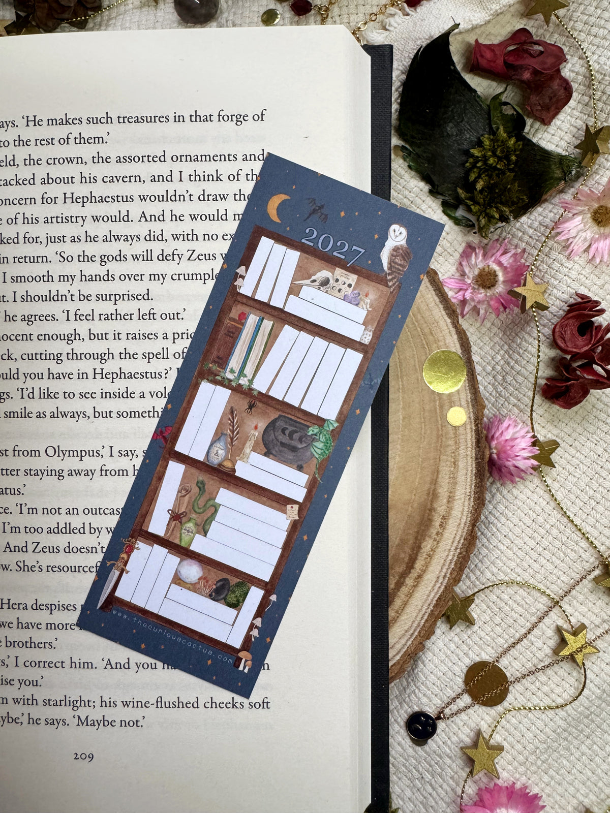 2027 - Fantasy 50 Book Reading Tracker Bookmark