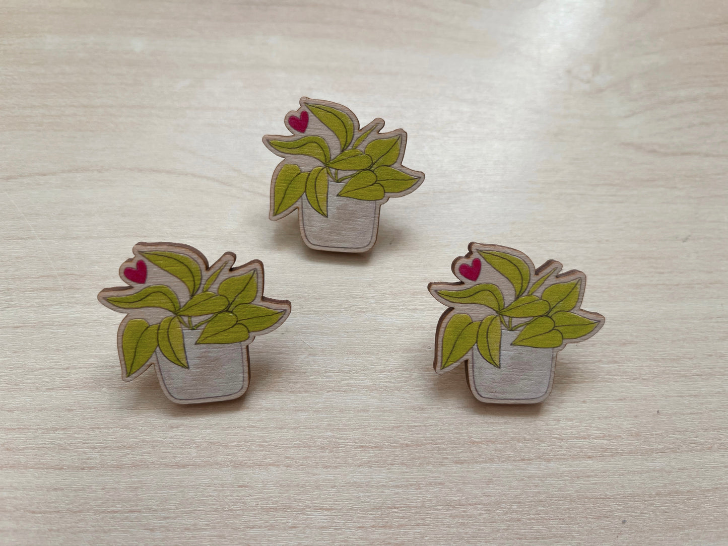 Neon Pothos Pin