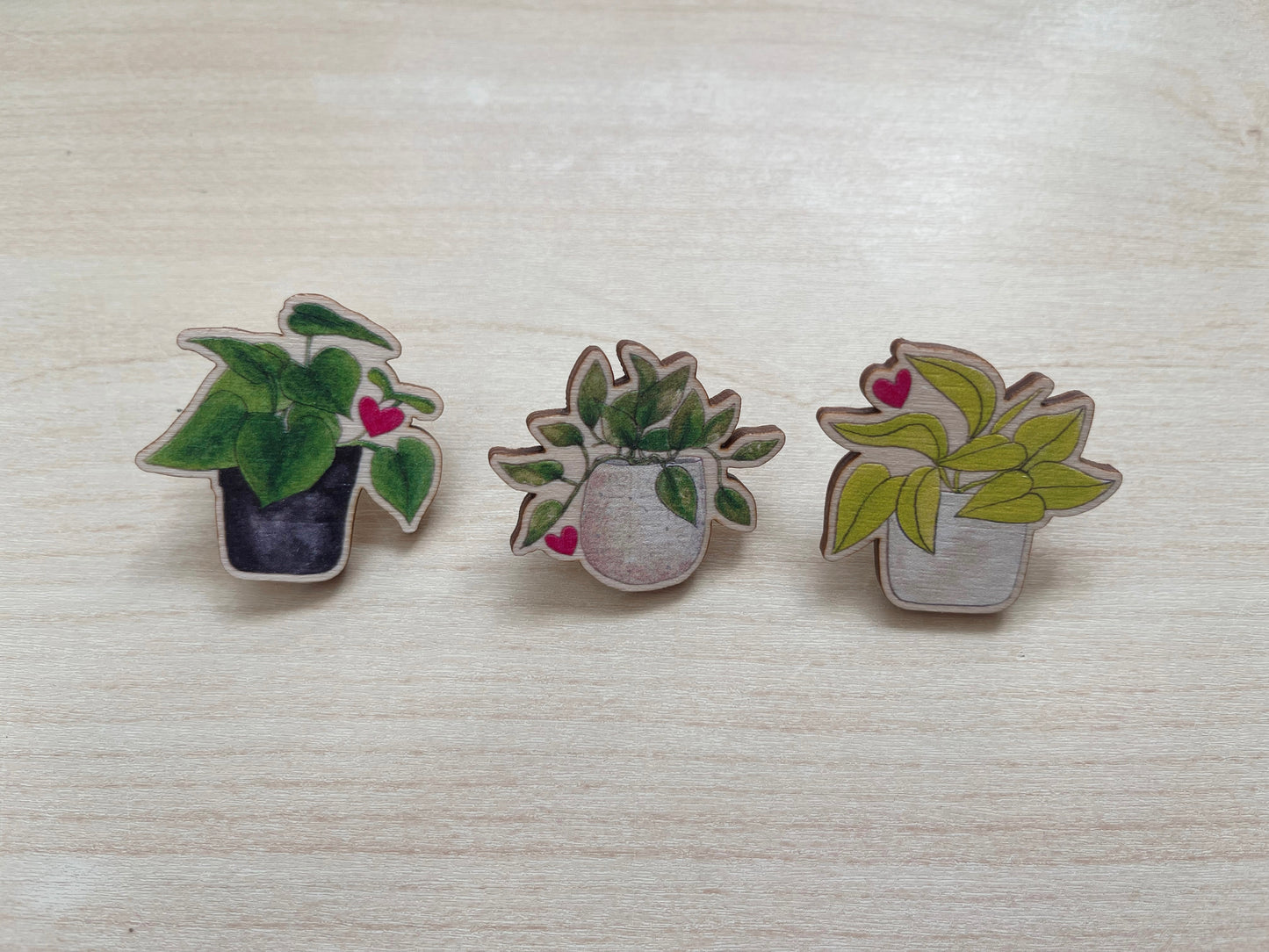 Neon Pothos Pin