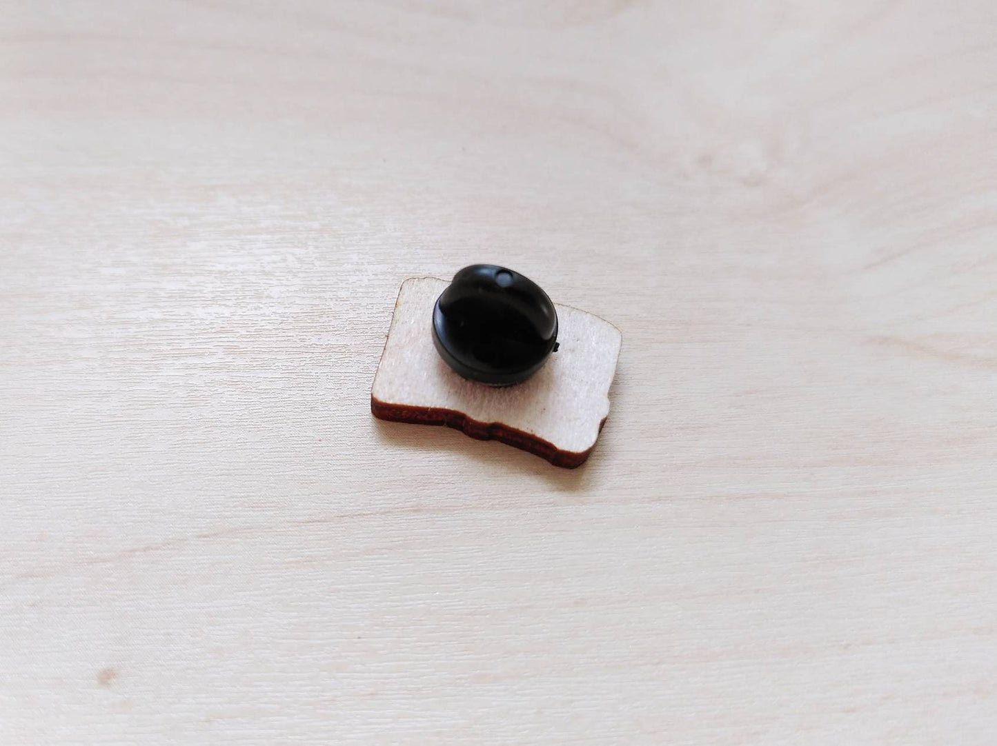 Book Lover Mini Pin