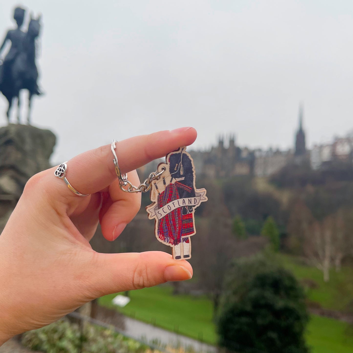 Bagpiper - Wooden Keyring